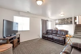 1631 N 2340 W, Clinton, UT 84015 - Photo 13