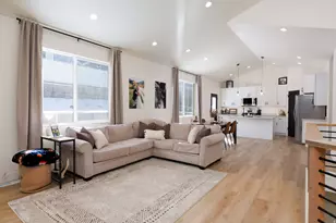 202 N Oh Henry St, Santaquin, UT 84655 - Photo 7