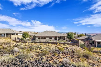 811 N Crown King Ave, Washington, UT 84780 - Photo 37