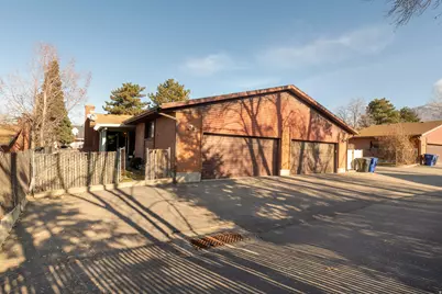 2404 E 4500 S, Holladay, UT 84117 - Photo 27