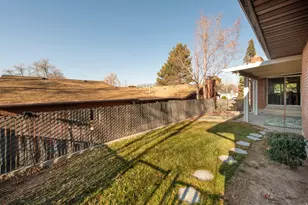 2404 E 4500 S, Holladay, UT 84117 - Photo 25