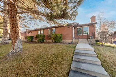 2404 E 4500 S, Holladay, UT 84117 - Photo 3