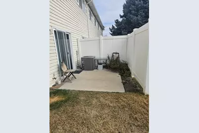 1427 W Mayapple Way S, West Valley, UT 84119 - Photo 17