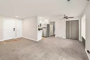 875 E Arrowhead Ln S, Murray, UT 84107 - Photo 3