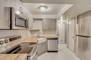 2220 E Murray Holladay Rd S, Holladay, UT 84117 - Photo 3