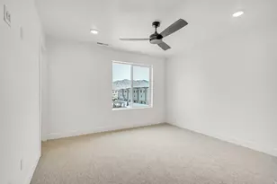 5271 N Evergreen Wy, Eagle Mountain, UT 84005 - Photo 15