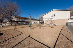 275 S 300 E, Roosevelt, UT 84066 - Photo 9