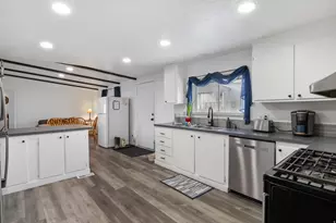 2600 N Hill Field Rd, Layton, UT 84041 - Photo 9