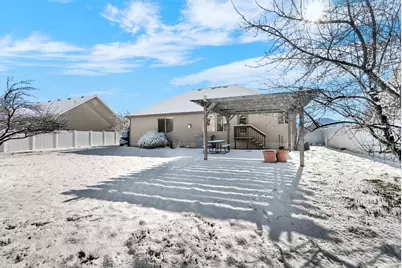 1392 W 2175 S, Syracuse, UT 84075 - Photo 29
