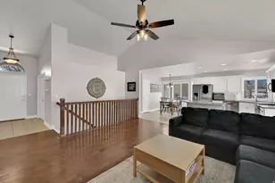 1392 W 2175 S, Syracuse, UT 84075 - Photo 9