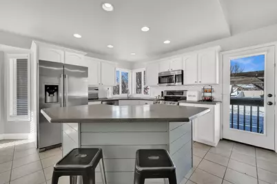 1392 W 2175 S, Syracuse, UT 84075 - Photo 11