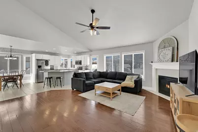 1392 W 2175 S, Syracuse, UT 84075 - Photo 5