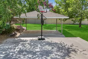 153 E Main St, Santaquin, UT 84655 - Photo 5