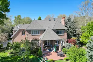 2051 E Normandywoods Ct, Holladay, UT 84117 - Photo 3