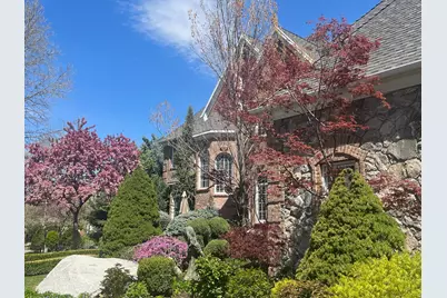 2051 E Normandywoods Ct, Holladay, UT 84117 - Photo 33