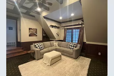 2051 E Normandywoods Ct, Holladay, UT 84117 - Photo 23