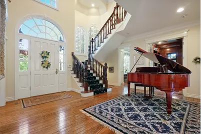 2051 E Normandywoods Ct, Holladay, UT 84117 - Photo 9