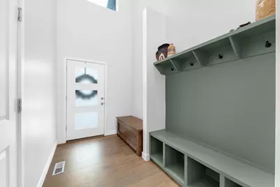 933 W Lucky Clover Dr N, Saratoga Springs, UT 84045 - Photo 9