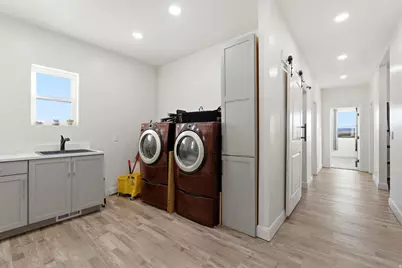 2624 N 1500 E, Roosevelt, UT 84066 - Photo 11