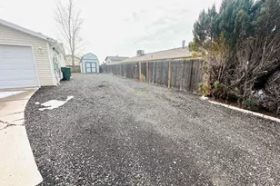 869 E 1325 N, Ogden, UT 84404 - Photo 17