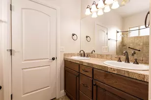 345 E 1575 S, Washington, UT 84780 - Photo 19