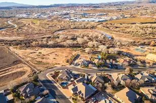 345 E 1575 S, Washington, UT 84780 - Photo 57