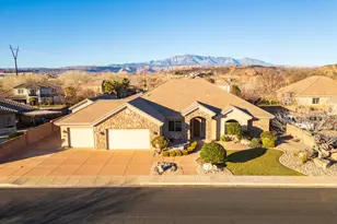 345 E 1575 S, Washington, UT 84780 - Photo 41
