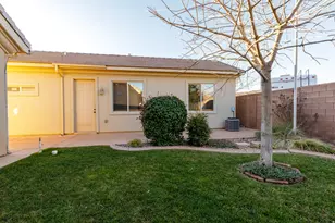 345 E 1575 S, Washington, UT 84780 - Photo 35