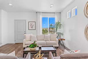 22 N Riverside Dr, Saratoga Springs, UT 84045 - Photo 21