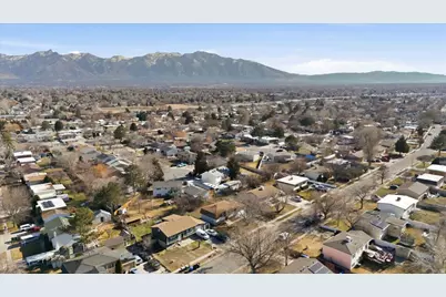 6635 S Somerset Dr, West Jordan, UT 84084 - Photo 49