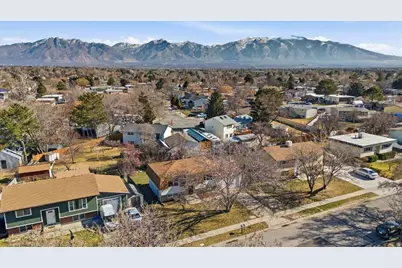 6635 S Somerset Dr, West Jordan, UT 84084 - Photo 47