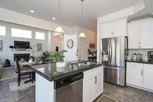 12738 S Park Run Ct W, Riverton, UT 84065 - Photo 17