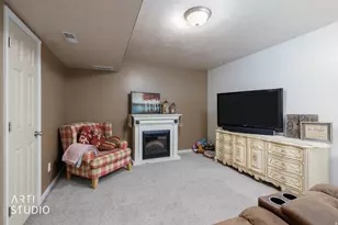 133 W Arlington Way, Harrisville, UT 84414 - Photo 7
