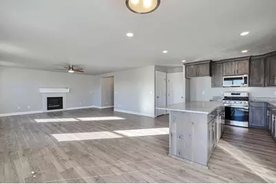 2459 W Glover Ln, West Haven, UT 84401 - Photo 7