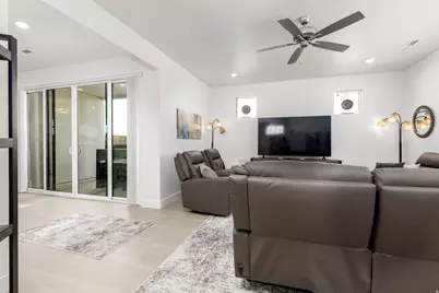 656 W Juniper Dr W, Saint George, UT 84790 - Photo 7