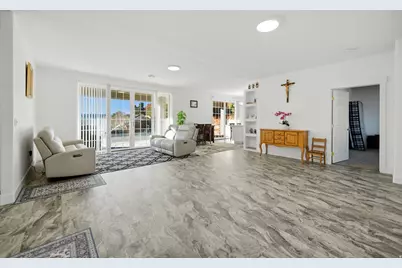 339 W Sandstone Cir, Saint George, UT 84770 - Photo 11