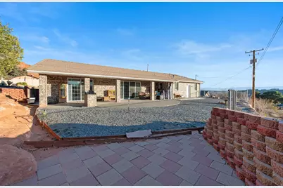 339 W Sandstone Cir, Saint George, UT 84770 - Photo 33