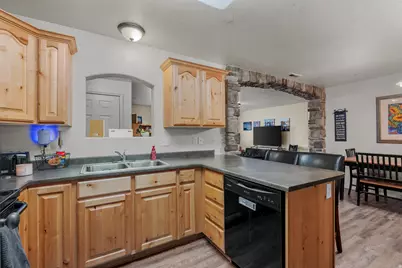 956 W 580 S #120, Pleasant Grove, UT 84062 - Photo 11