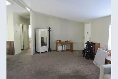 975 E 6600 S #62, Uintah, UT 84405 - Photo 17