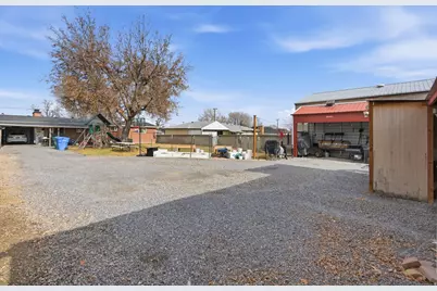 2329 W Myers Ln, Riverton, UT 84065 - Photo 45