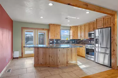 6479 W Kings Estate Dr, West Valley, UT 84128 - Photo 7