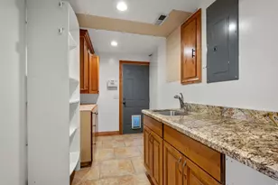 6479 W Kings Estate Dr, West Valley, UT 84128 - Photo 19