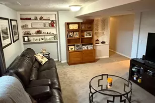 2544 E Promenade Dr S, Cottonwood Heights, UT 84121 - Photo 31