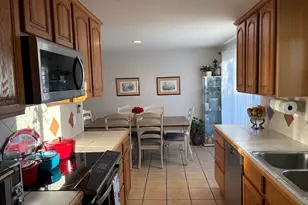 2544 E Promenade Dr S, Cottonwood Heights, UT 84121 - Photo 13