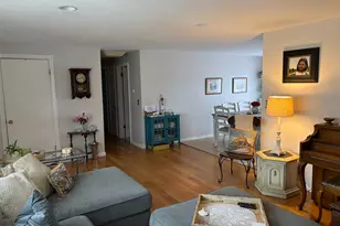 2544 E Promenade Dr S, Cottonwood Heights, UT 84121 - Photo 9