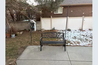 2544 E Promenade Dr S, Cottonwood Heights, UT 84121 - Photo 33