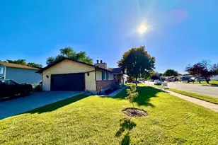 1125 W 700 N, Clearfield, UT 84015 - Photo 3