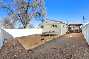 4135 W 4715 S, Kearns, UT 84118 - Photo 13