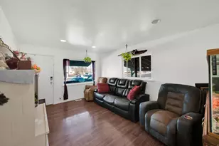 4135 W 4715 S, Kearns, UT 84118 - Photo 3