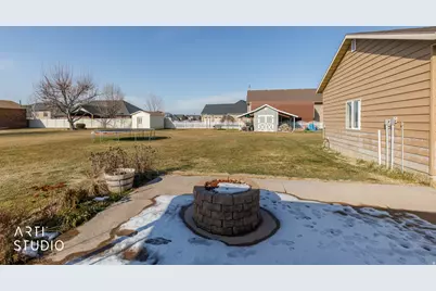 2694 W 1900 N, Plain City, UT 84404 - Photo 43